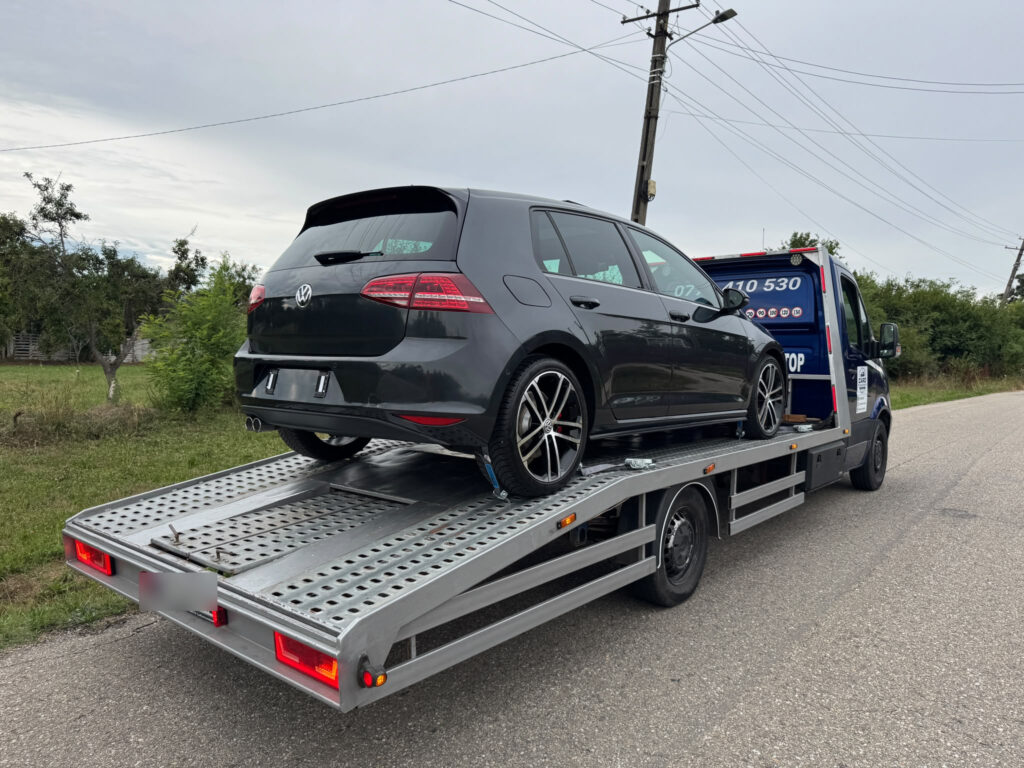 Cât costă o tractare auto în Pitești și cum se stabilește prețul? 2 Transport auto pe platformă în Pitești – Caro Tractări